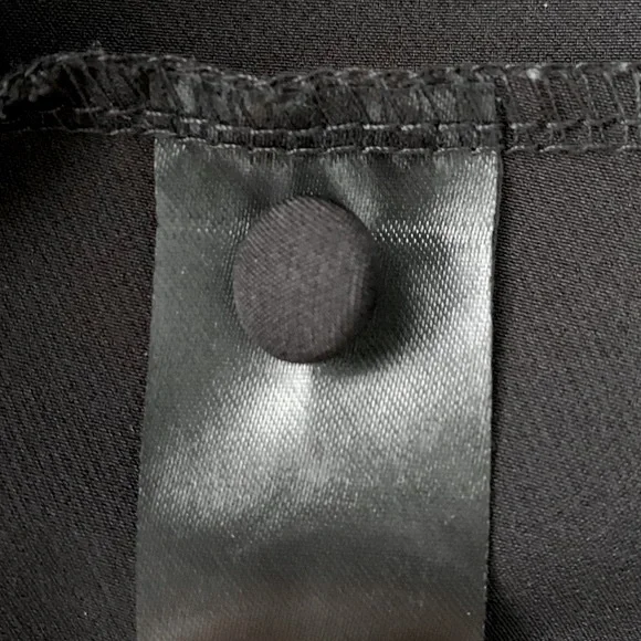 Lulu’s Conversation Piece Black Cap Sleeves Backless Maxi Dress - Picture 6 of 7